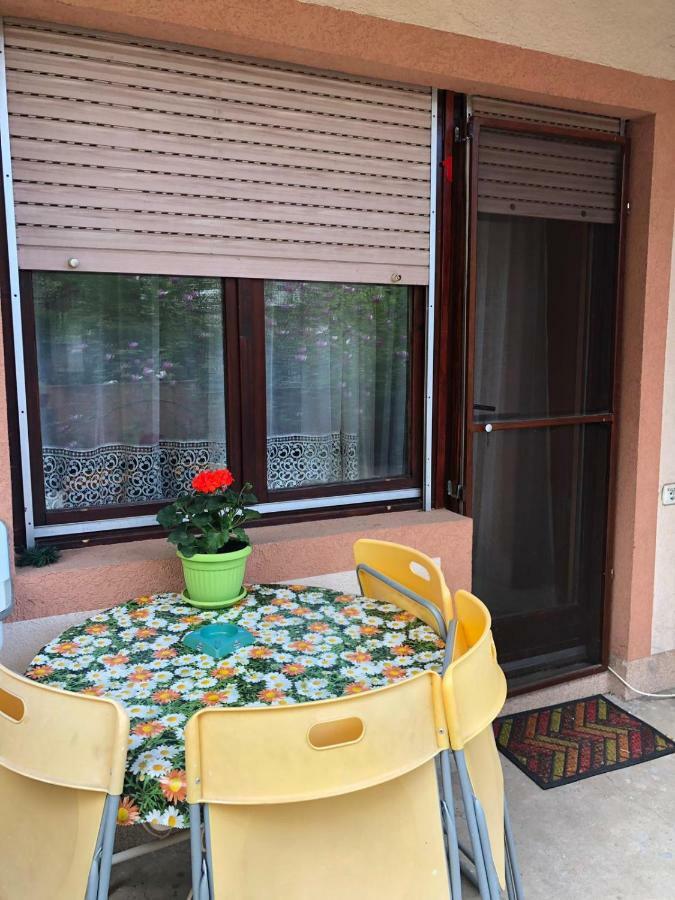 Apartment Nela Ni 외부 사진